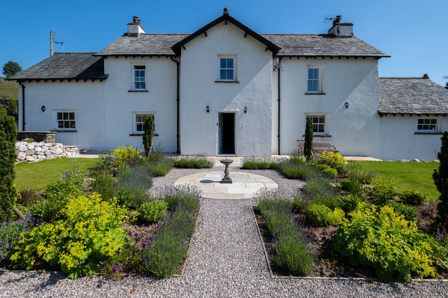 Limestone paved circle