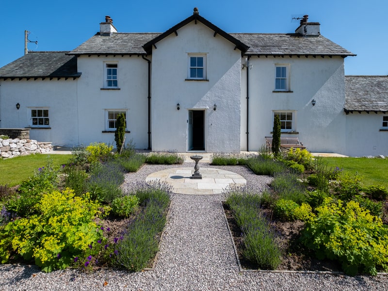 Creating gardens that are an extension of the home